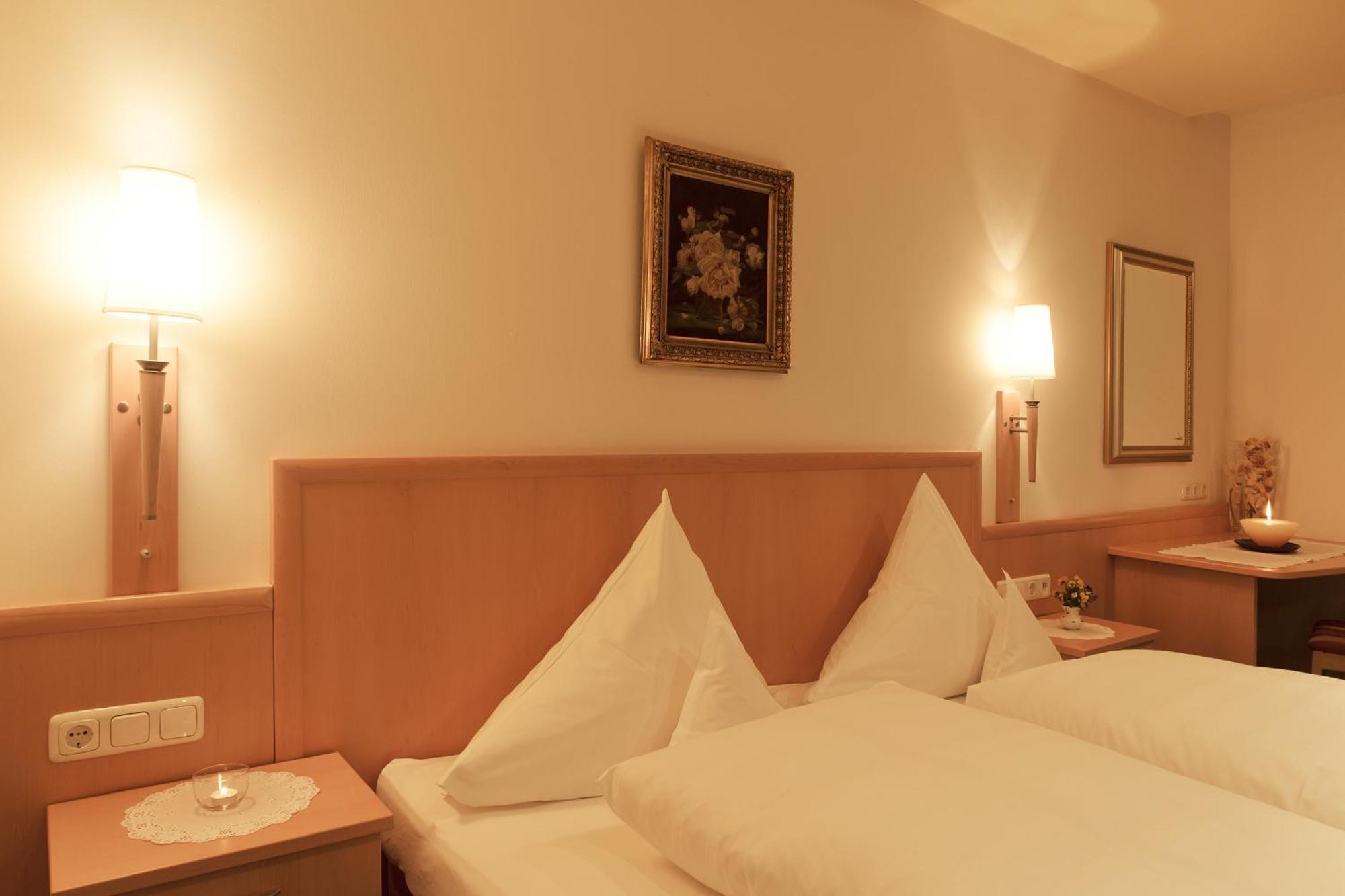 Hotel Angelika Sankt Anton am Arlberg Quarto foto