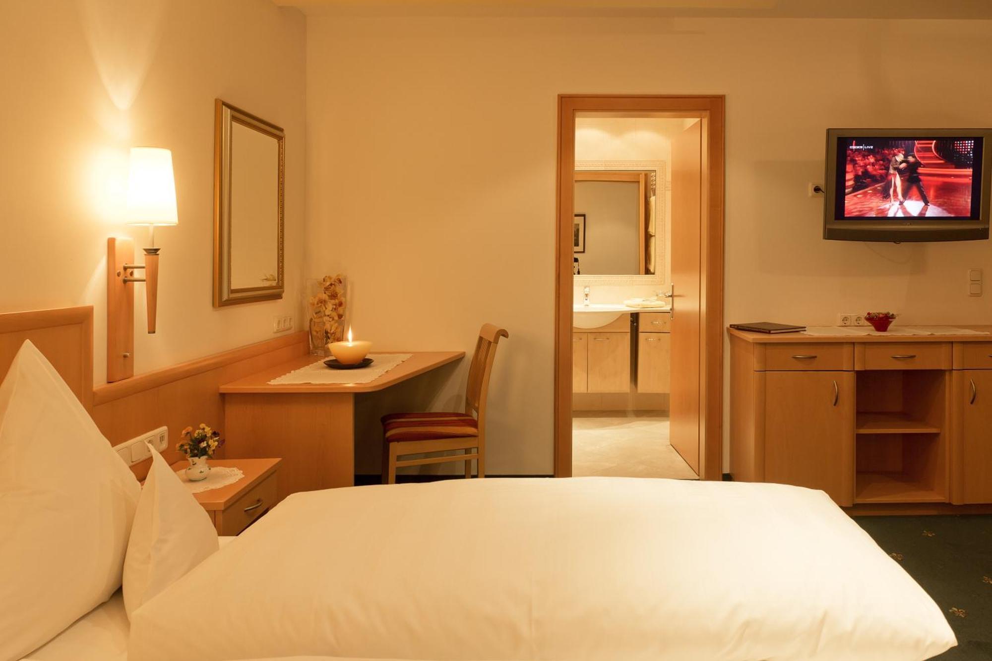 Hotel Angelika Sankt Anton am Arlberg Quarto foto